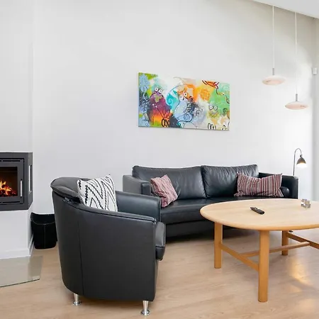Apartment Xli *